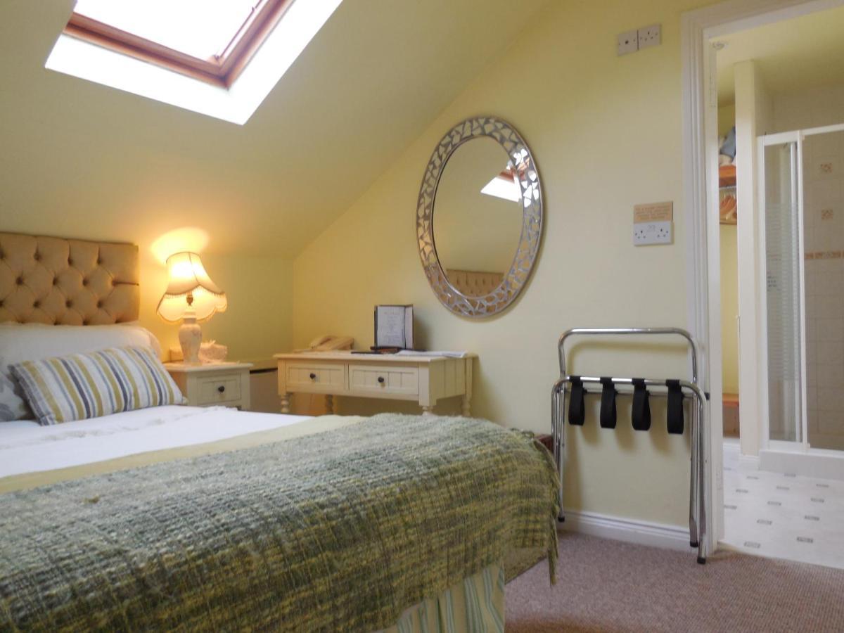 Crystal Springs Bed and breakfast 3*